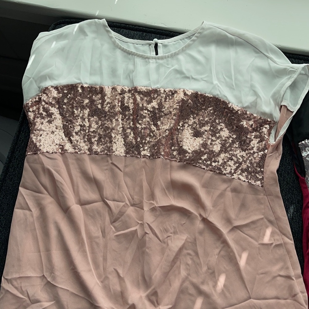 Women’s tops